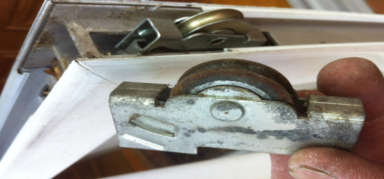 screen door roller repair in Laguna Woods